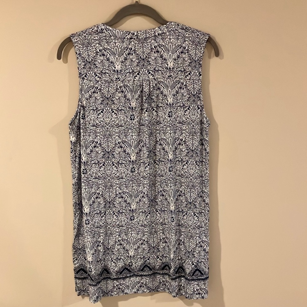 Dalia Blue and White Sleeveless Tank Top NWT - Picture 4 of 6